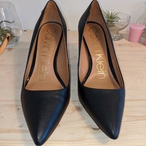 Calvin Klein Shoes - Calvin Klein Black Heels Size 7 Calvin Klein Shoes - Calvin Klein Black Heels Size 7